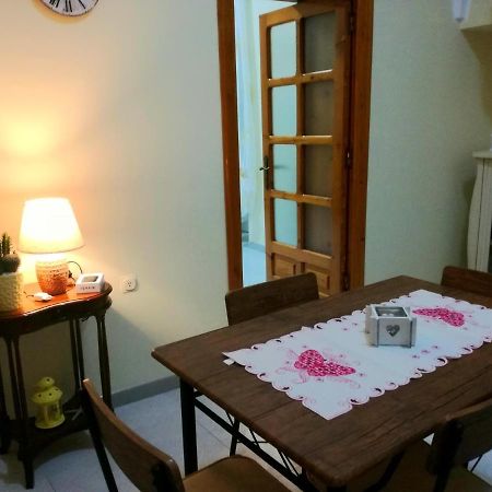 L 'Alcova Holidays Home Centro Storico Ceglie Messapica Esterno foto
