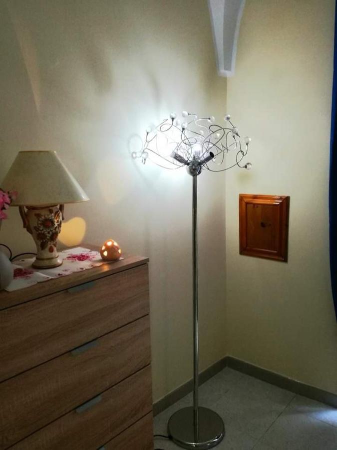 L 'Alcova Holidays Home Centro Storico Ceglie Messapica Esterno foto
