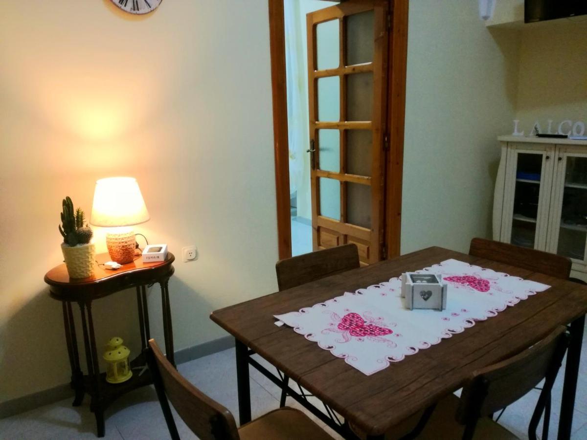 L 'Alcova Holidays Home Centro Storico Ceglie Messapica Esterno foto